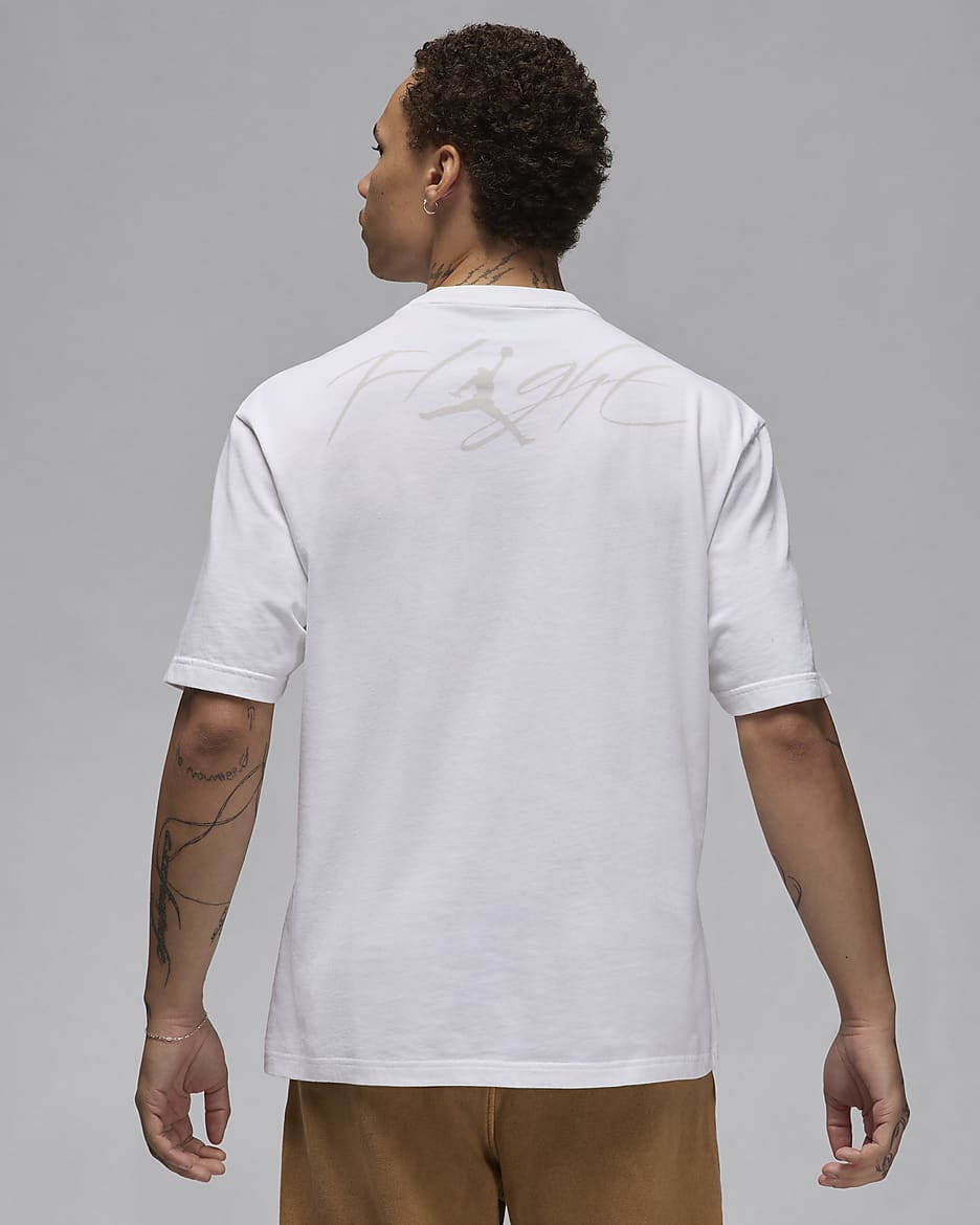 Jordan Flight Essentials Men s T Shirt. Nike